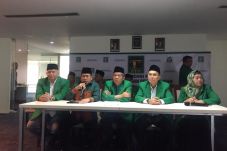 Gantikan Djan Farid,...