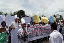 Pemotongan Gaji Ribuan...