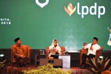 Anggaran Lembaga Pengelola...