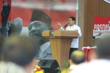 Kepala Daerah Diimbau...
