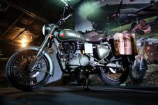 Royal Enfield Classic...