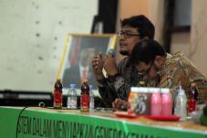 Media Sebagai Penyadar...