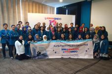 Mahasiswa ITB Lakukan...