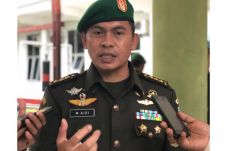 Diputus Cinta, Oknum...