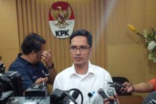 KPK Dalami Kasus Gratifikasi...