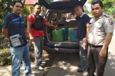 Ribuan Miras Cap Tikus...