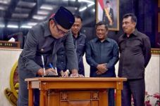 Pengganti Dana BOS,...