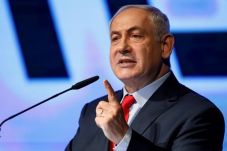 PM Netanyahu Rangkap...