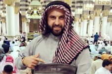 Kuwait Usir Bloger Kontroversial...