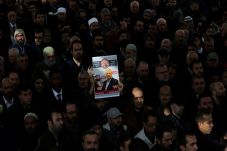 Menhan Turki Duga Mayat...