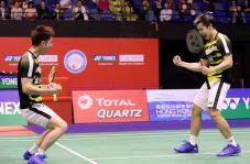 Gilas Pasangan Jepang,...