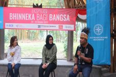 Belasan Pelajar Papua...