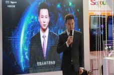 Media China Mulai Pekerjakan...