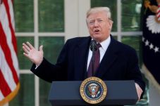 Trump Beri Isyarat Bakal...