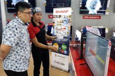Sharp Indonesia Gelar...
