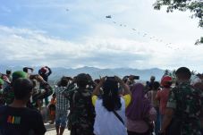 Masyarakat Antusias...