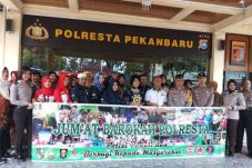 Visi Kemanusian Dibalik...