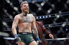 McGregor Dapat Tawaran...