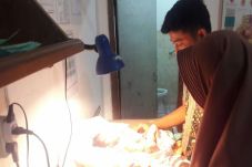 Hendak ke Warung, Warga...