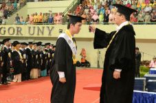 Universitas Negeri Yogyakarta...