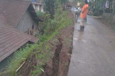 Tiga Rumah di Temanggung...