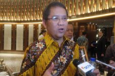 Pemerintah Tuntut First...