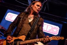 Mike Tramp Siap Rilis...