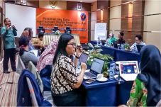 FES Universitas Amikom...