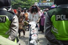 Limbah Serat Rayon Tetap...