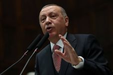Turki Desak Rusia dan...