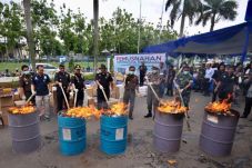 Bea Cukai Bekasi Musnahkan...