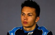 Profil Alexander Albon,...