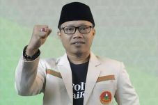 Pimpin Pemuda Muhammadiyah,...