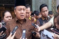 Perry: Alhamdulillah...