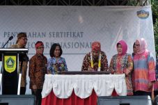 Antam Dukung Pengembangan...