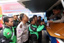 Bayar Perpanjangan SIM...