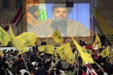 Hizbullah Tantang Israel...