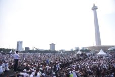 Hadiri Reuni 212, Anies:...