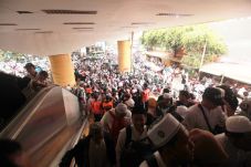 Reuni 212, Penumpang...