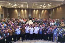 Tantangan Indonesia...