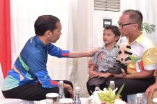 Dialog Jokowi dengan...