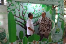 Pemerintah, Kampus dan...