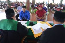 Sah, Kakek 70 Tahun...
