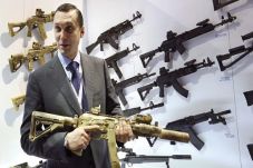Rusia Berencana Jual...