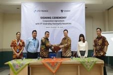 JTO Finance Gandeng...