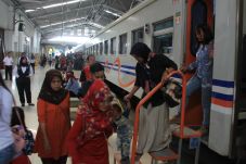 Argo Parahyangan Topang...