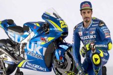 Andrea Iannone Bergabung,...