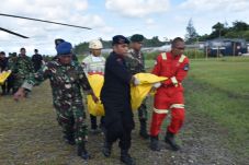 Jenazah Korban OPM Tiba...