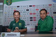 Persebaya Surabaya Pertahankan...