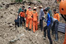 Banjir-Tanah Longsor...